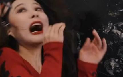 忙碌黛布拉三连