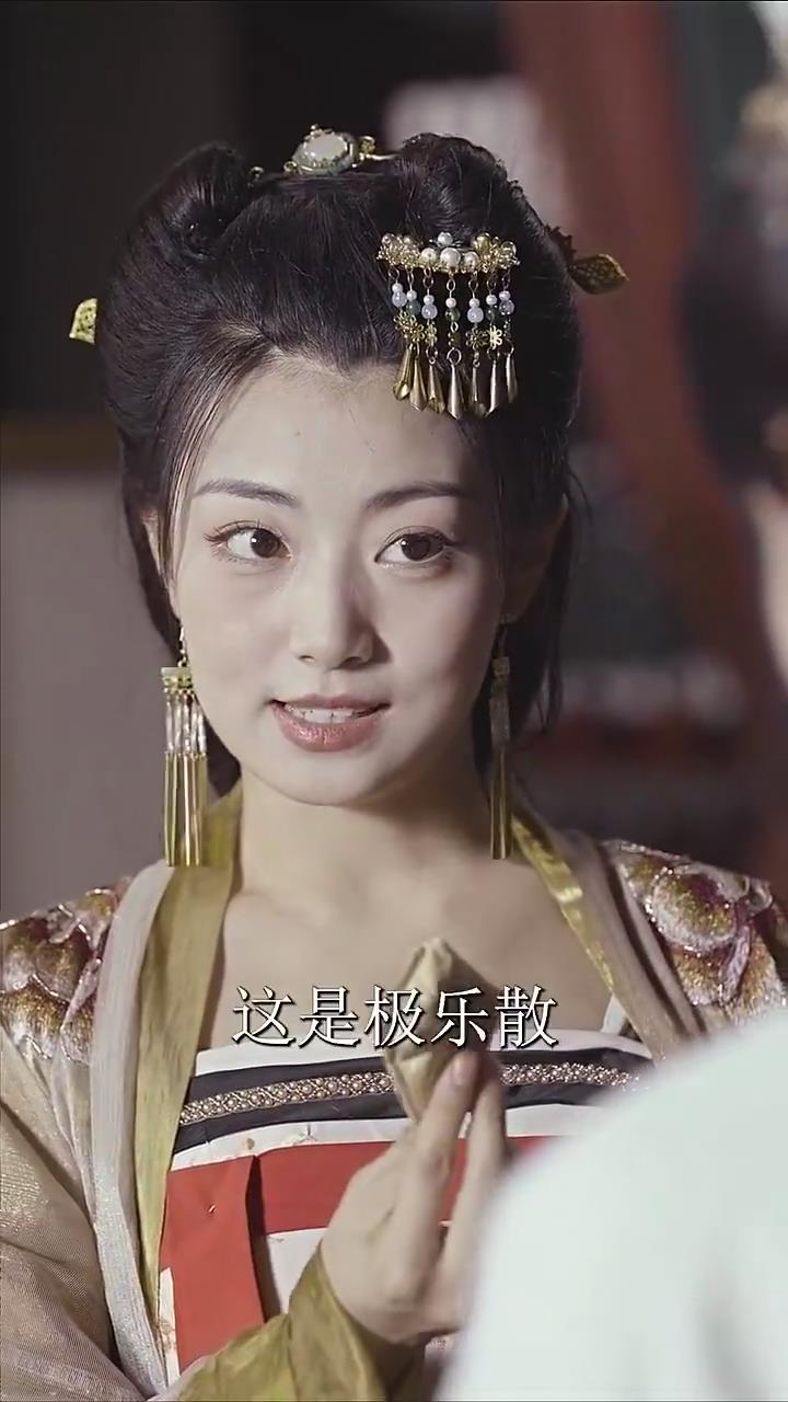 一面亲下边一面膜的电影
