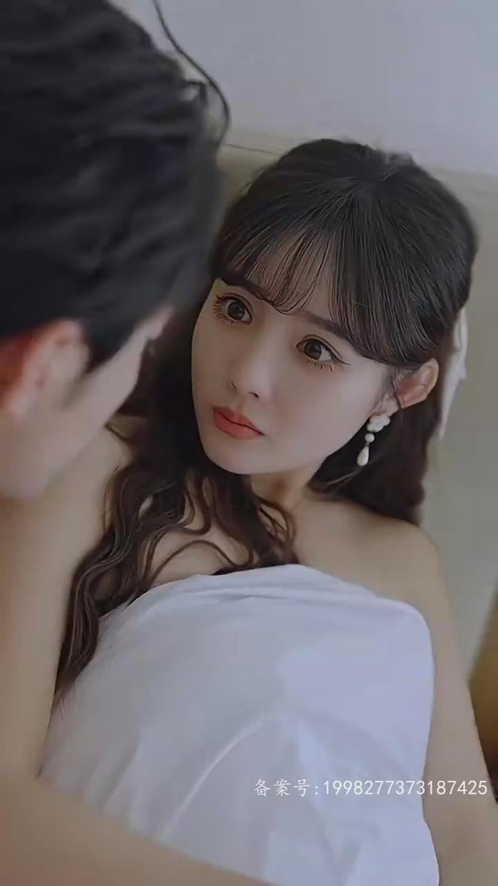 你,你老妈和我