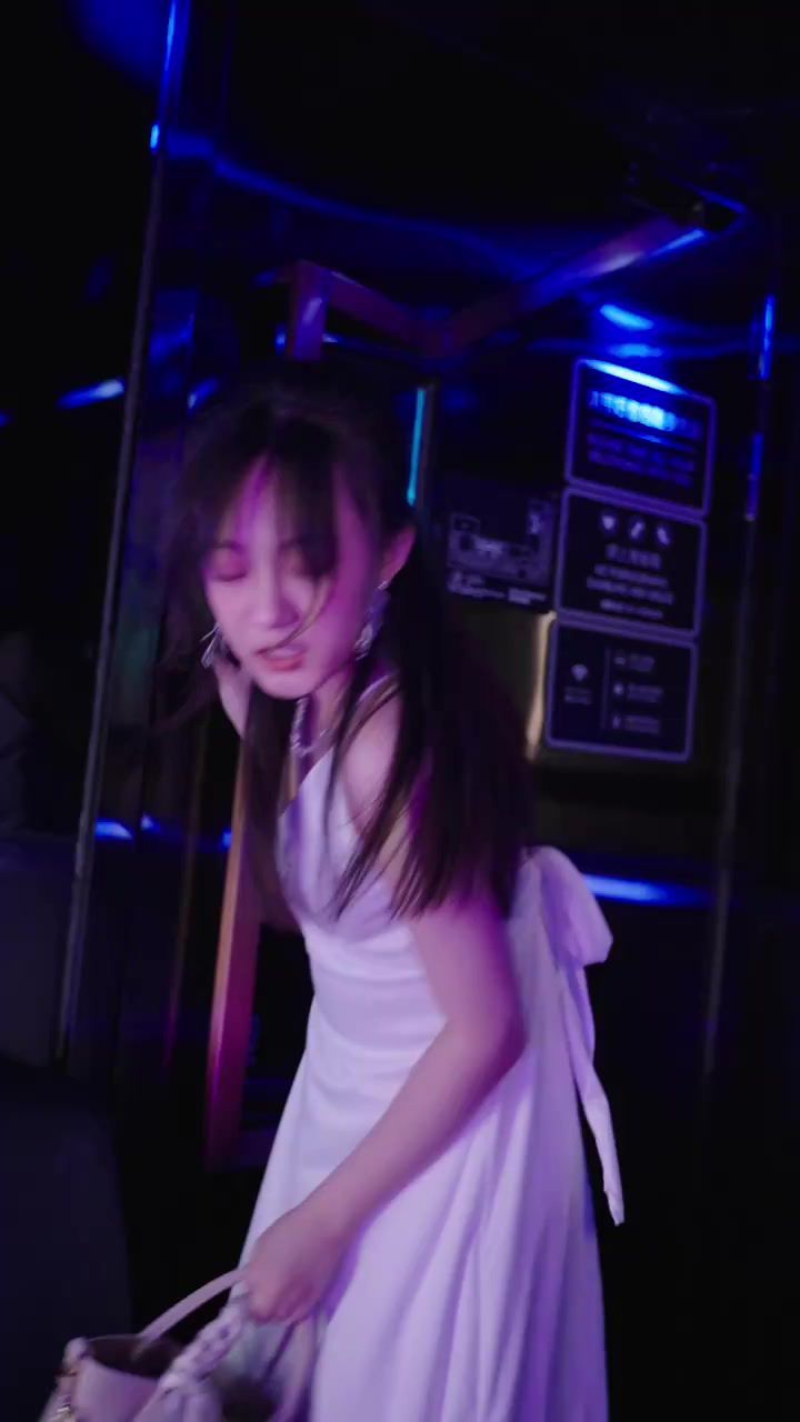 两个四月